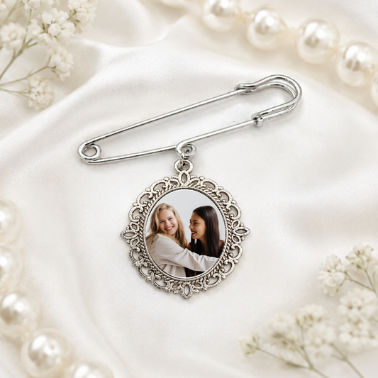 Vintage Memorial Single Charm